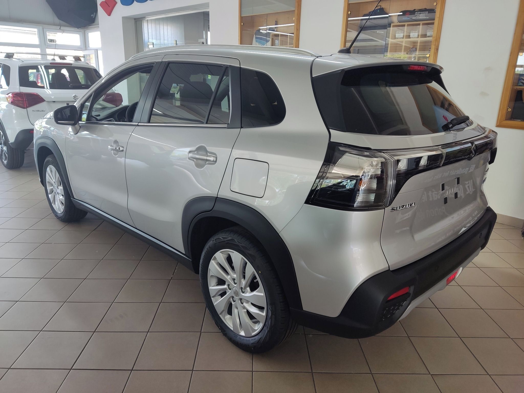 Suzuki S-Cross, 1,4 Premium 4x4 - fotka 2