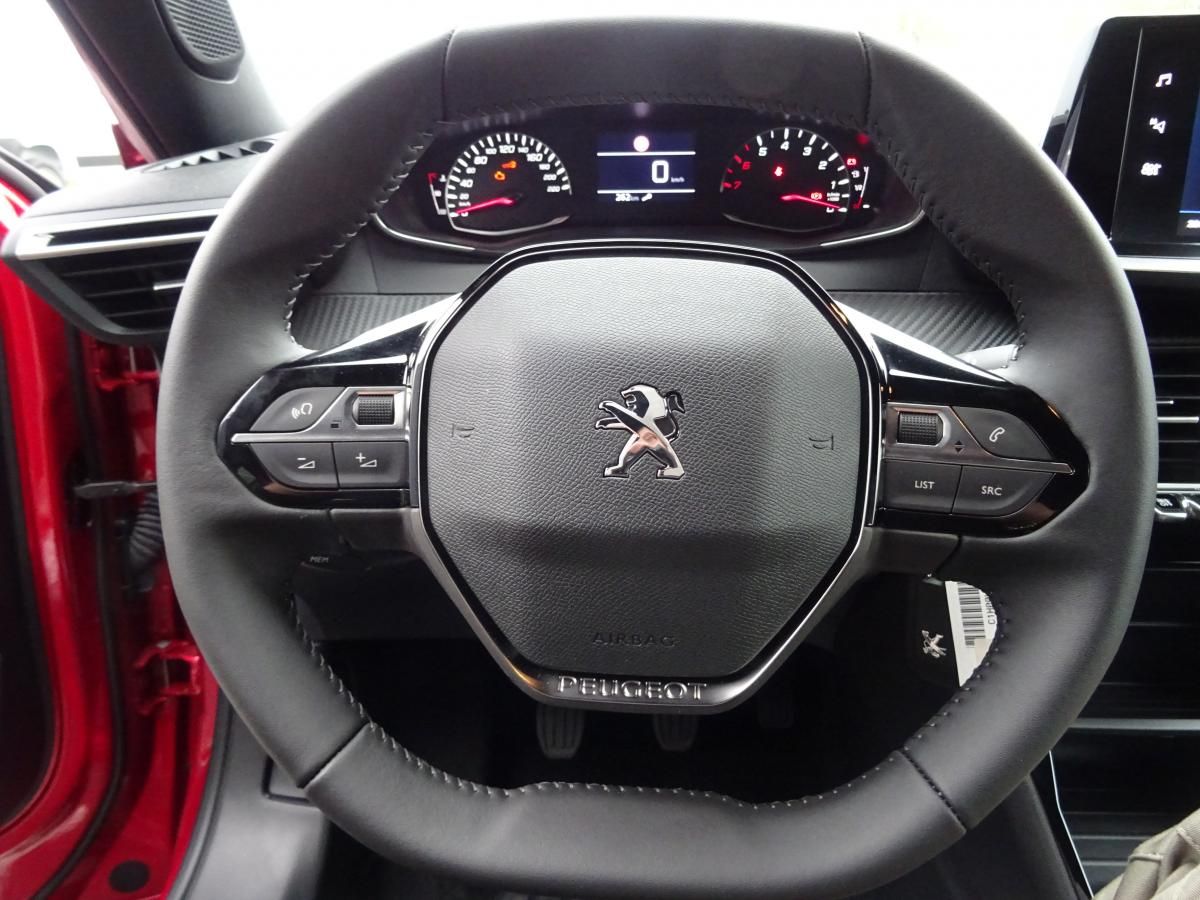 Peugeot 2008, ACTIVE PACK 1.2 PT 130k MAN6 - fotka 3