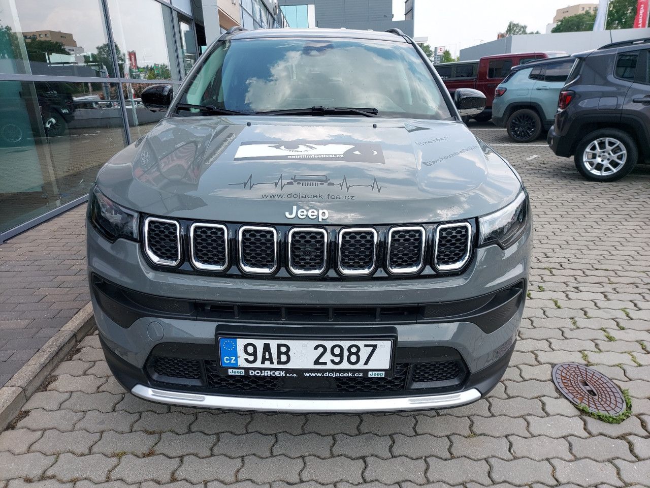Jeep Compass, 1.3 GSE aut. FWD Limited - fotka 2