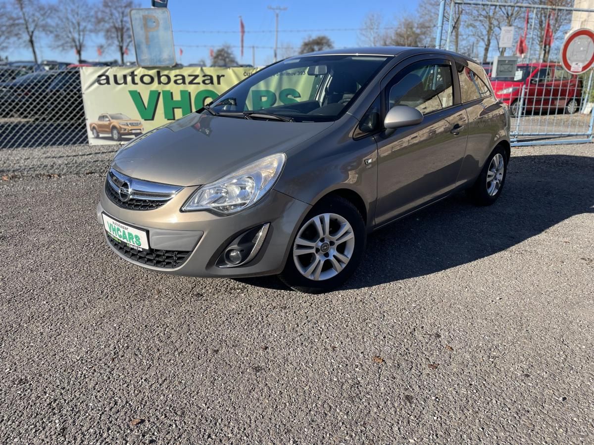 Opel Corsa, 1,2 Klimatizace
