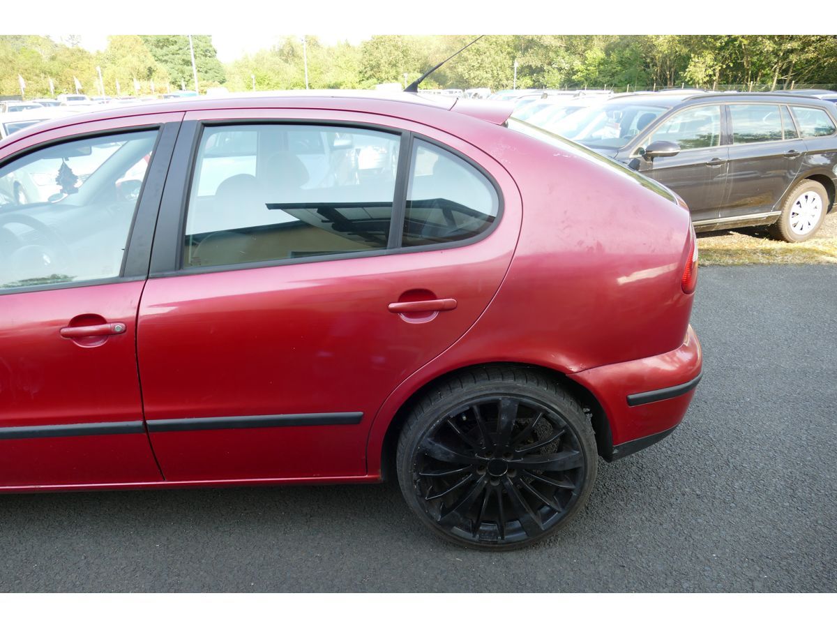 Seat Leon, 1,4 55KW KLIMA - fotka 5
