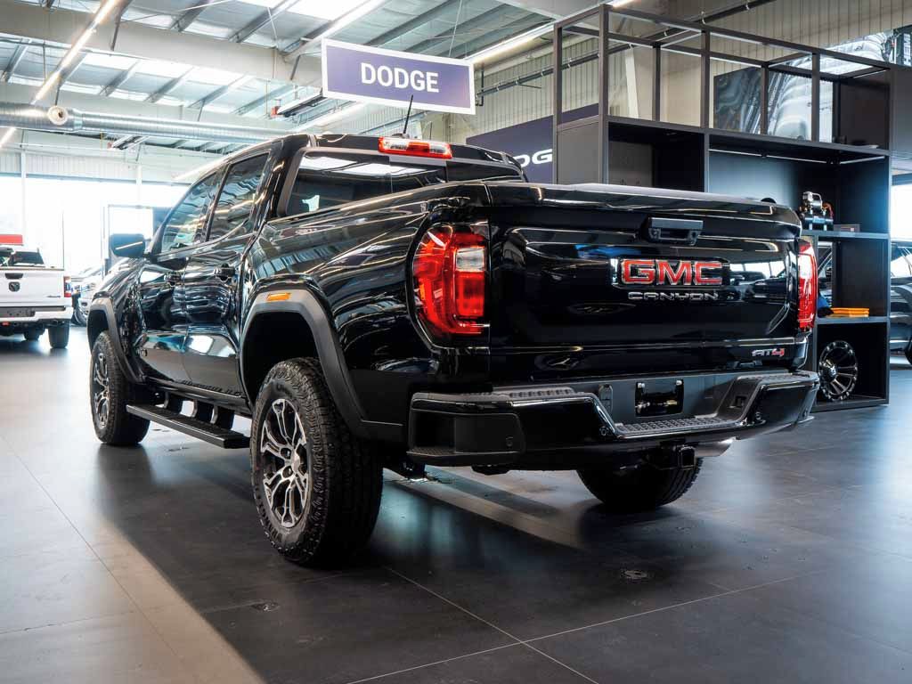 GMC Canyon, 2.7 AT4 Premium HeadUp, 2"Lift - fotka 3