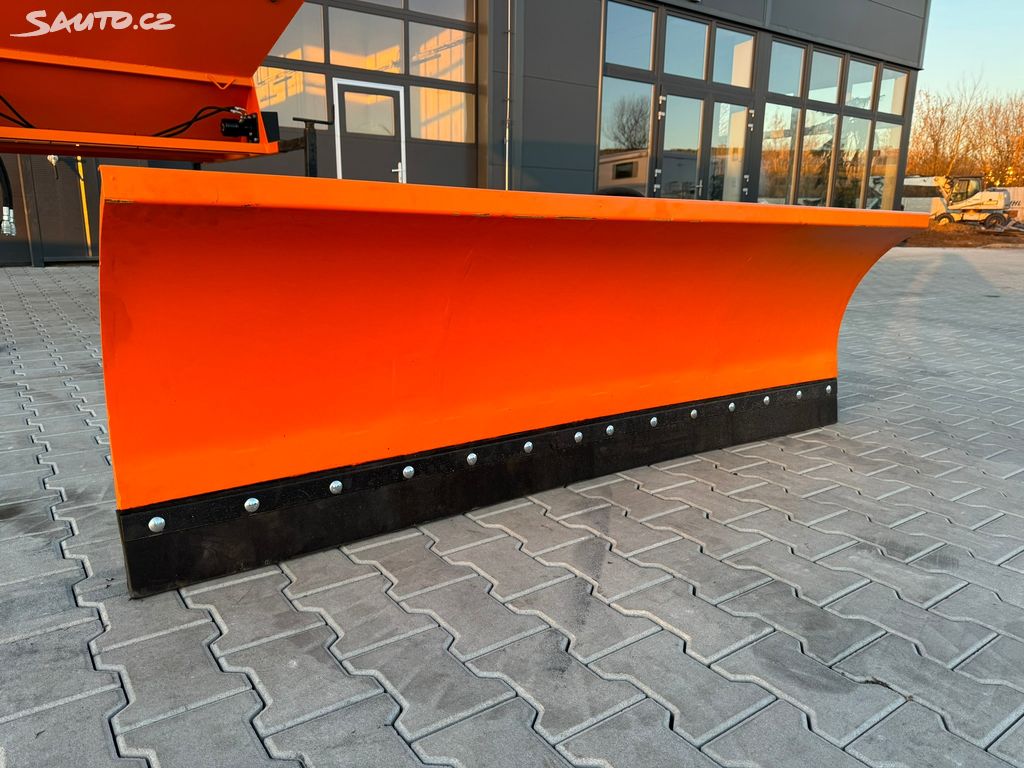 2016 Multicar