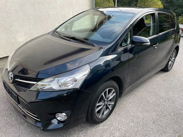 Obrázek k inzerátu: Toyota Verso, 1,8 147 PS 7MÍST TOP STAV