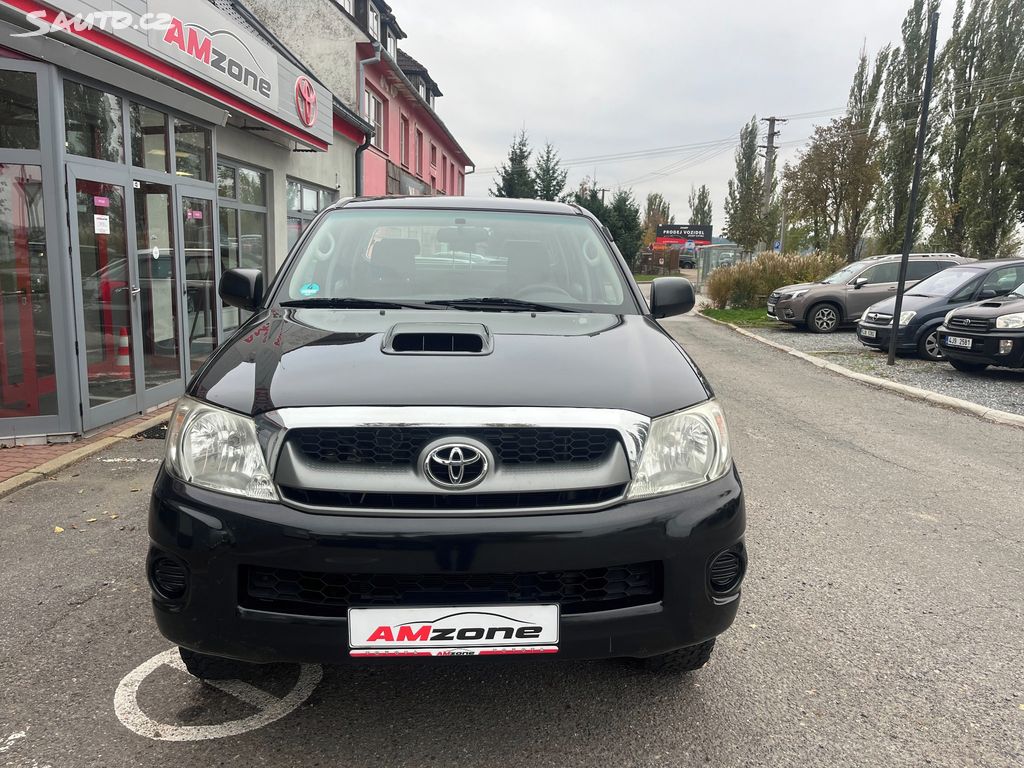 Toyota Hilux, fotka 2