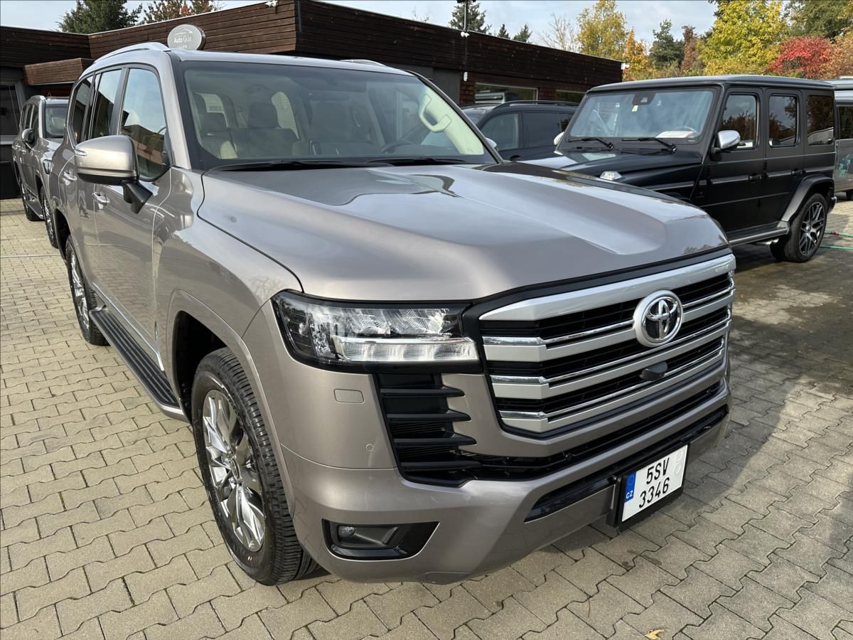 Toyota Land Cruiser, LC 300 GX.R V6 3.3D 70 th - fotka 3