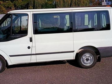 2.2TDCI 9 míst servis historie