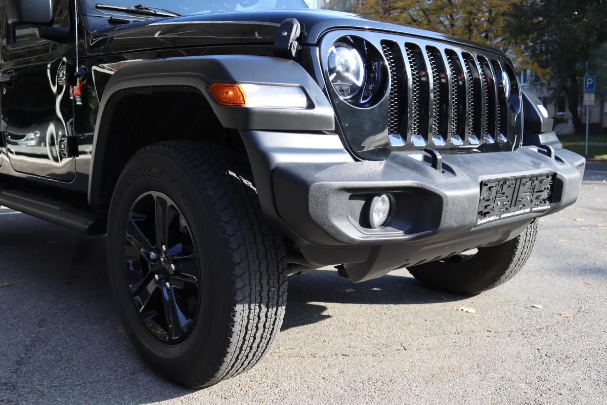 Jeep Wrangler, UNLIMITED 3.6 V6 4X4 212kW - fotka 6