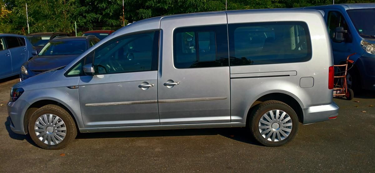 Volkswagen Caddy, 2.0 TDI Maxi 7 míst - fotka 6