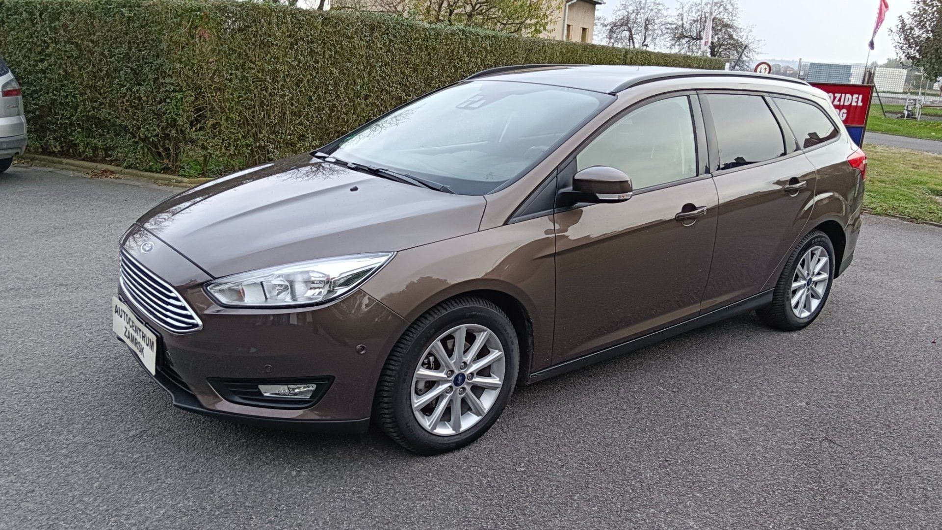 Ford Focus, 1.0 I 92 KW - fotka 2