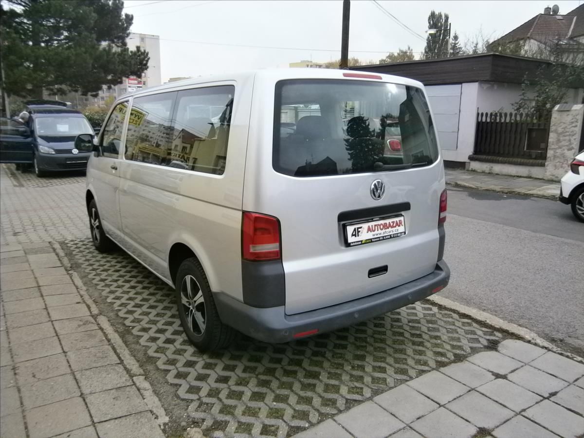 Volkswagen Caravelle, 2,0 TDI KLIMA 9 MÍST - fotka 4