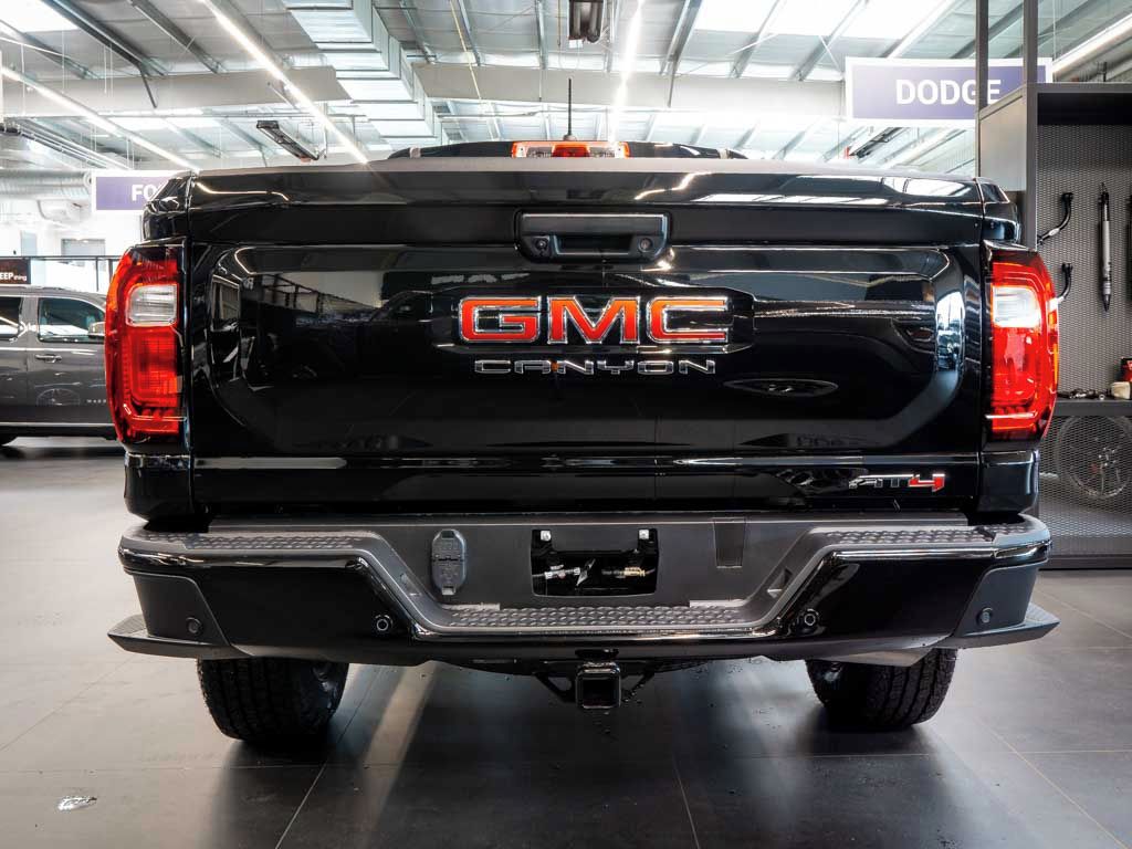 GMC Canyon, 2.7 AT4 Premium HeadUp, 2"Lift - fotka 4