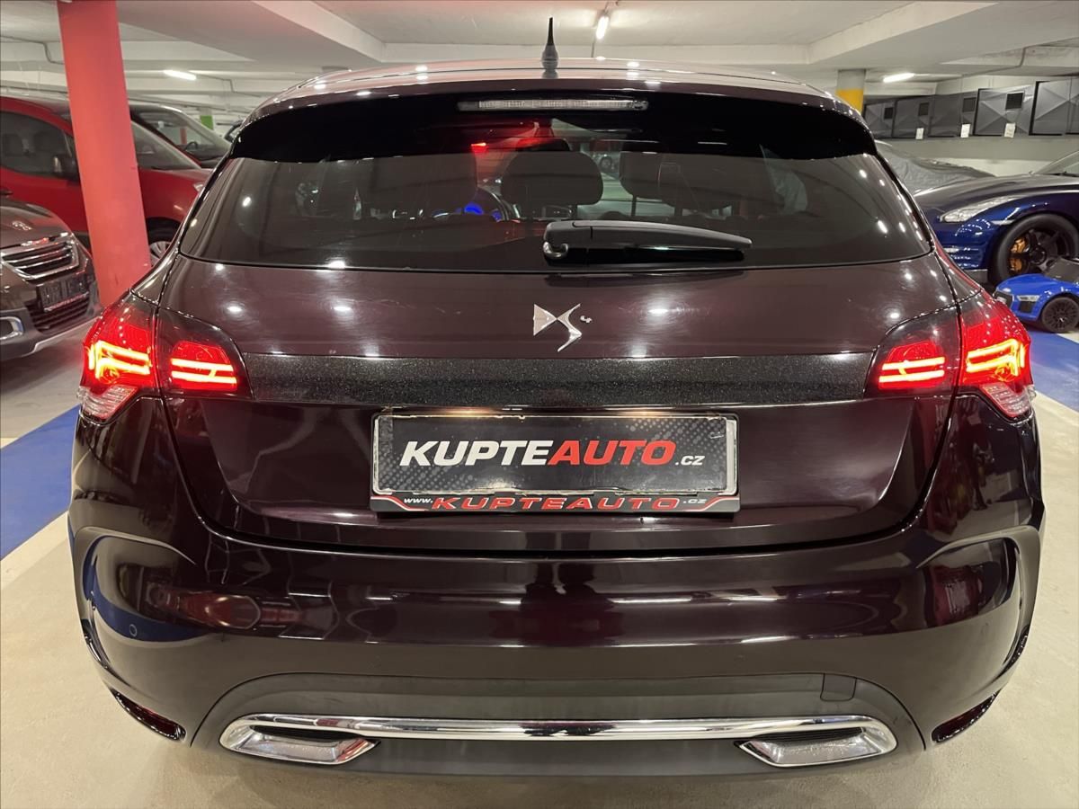 Citroën DS4, 1,6 THP  DS Automobile - Sport - fotka 4