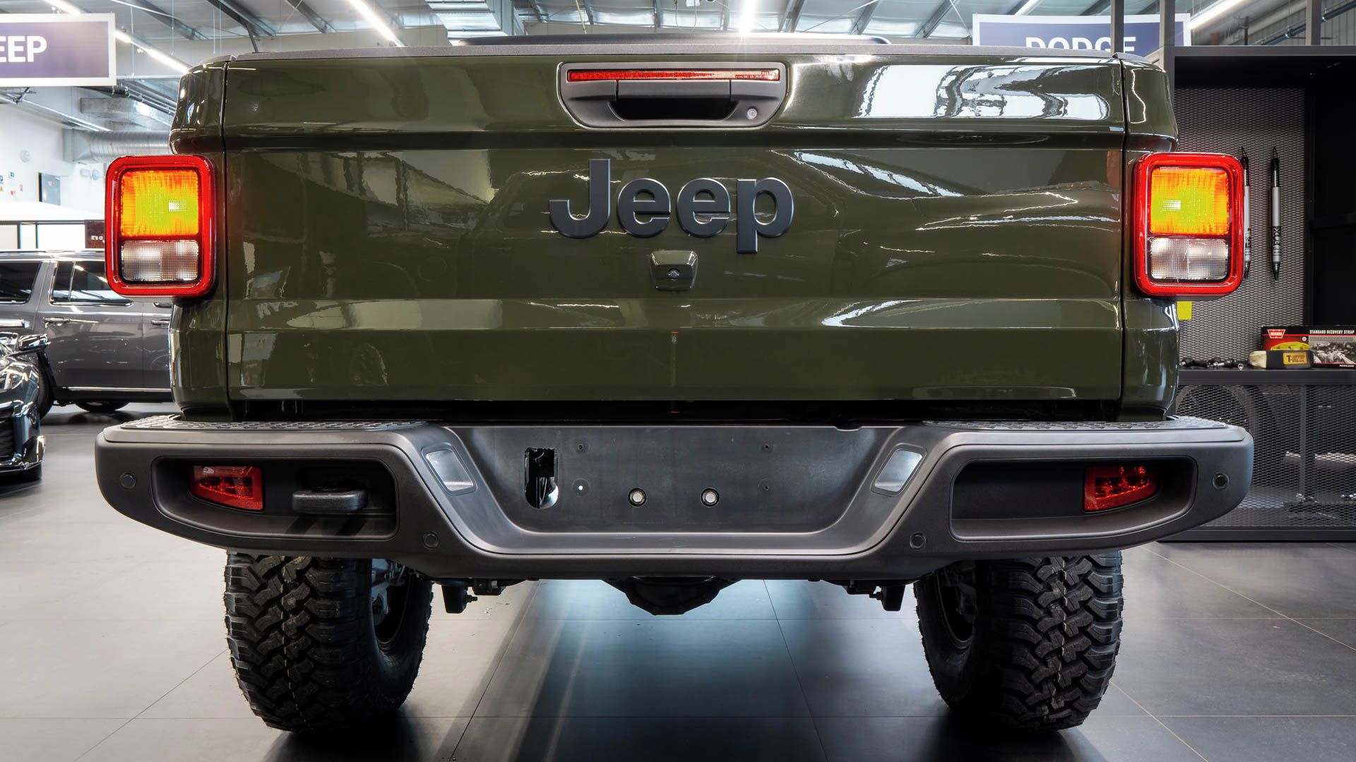 Jeep Gladiator, 3.6 Sport Plus, 5" Lift kit - fotka 5