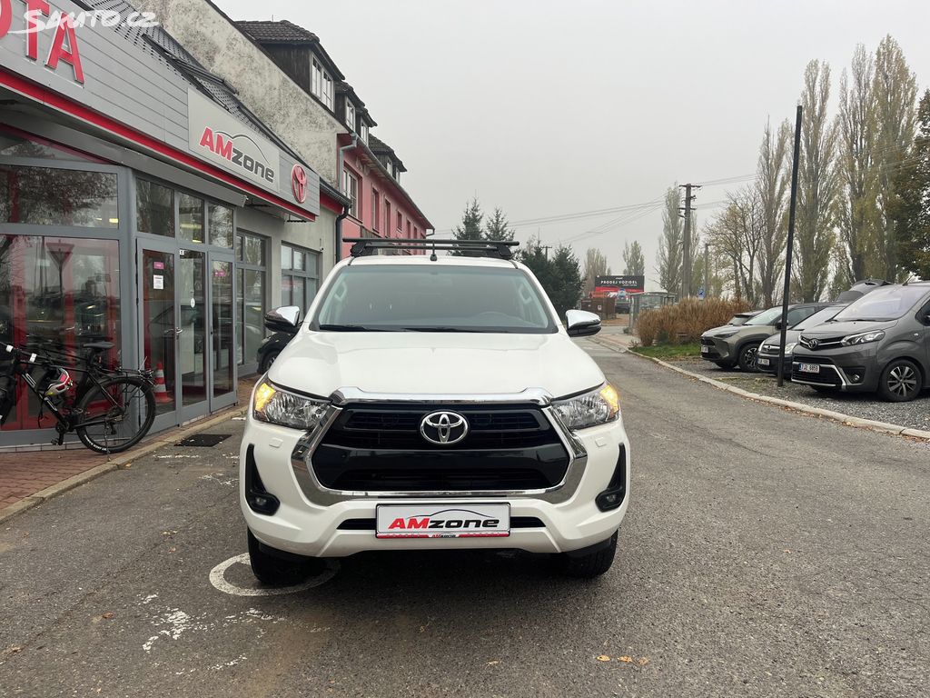 Toyota Hilux, fotka 2