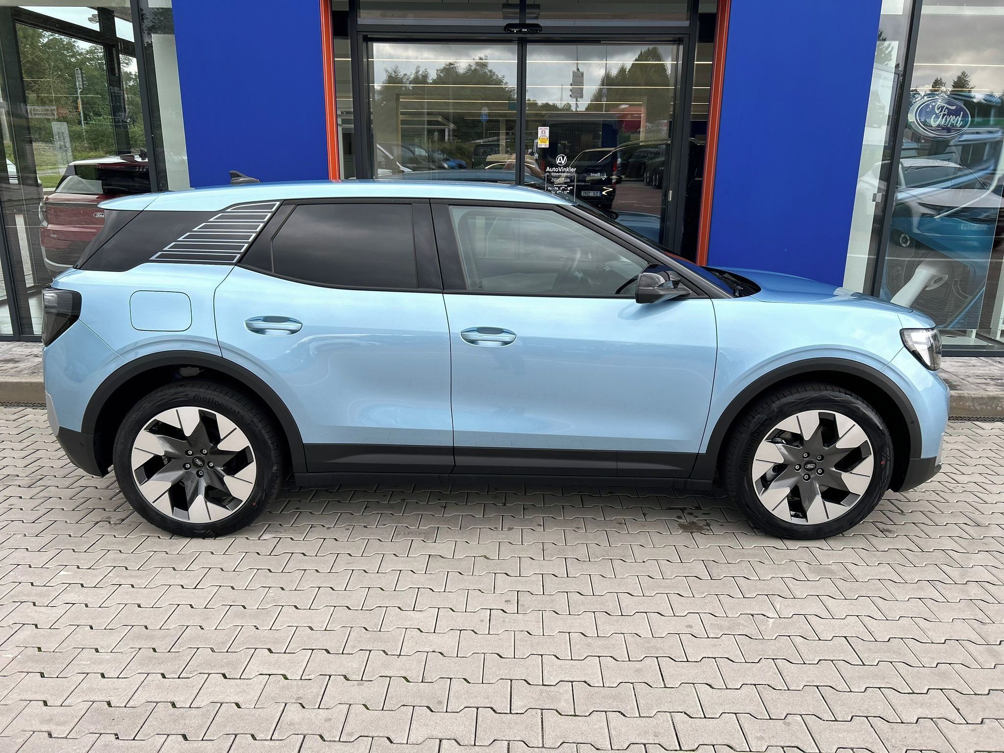 Ford Explorer, 77 kWh Prodloužený dojezd RWD - fotka 4
