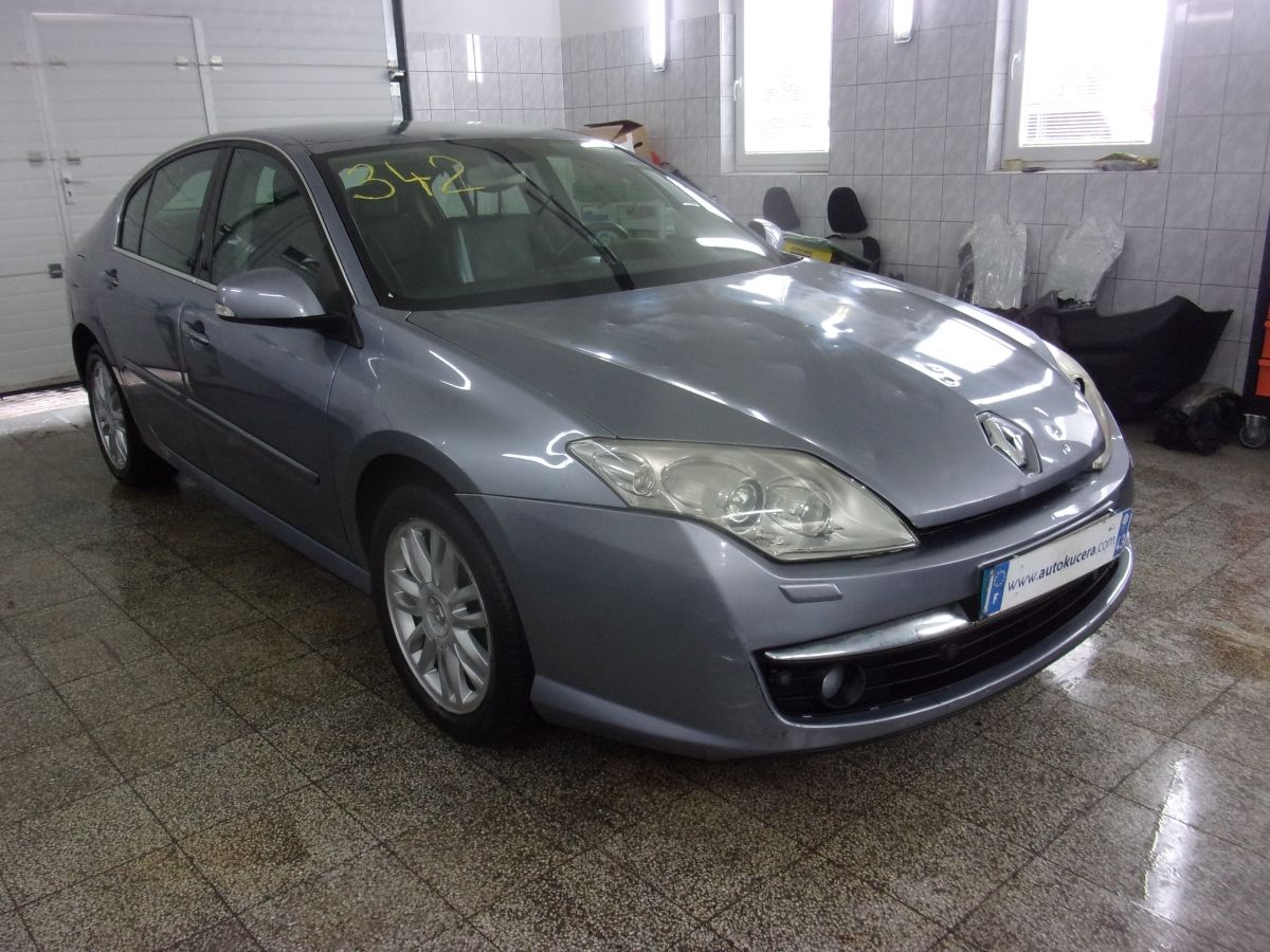 Renault Laguna, III 2.0 DCI 16V 150CV-KROUPY