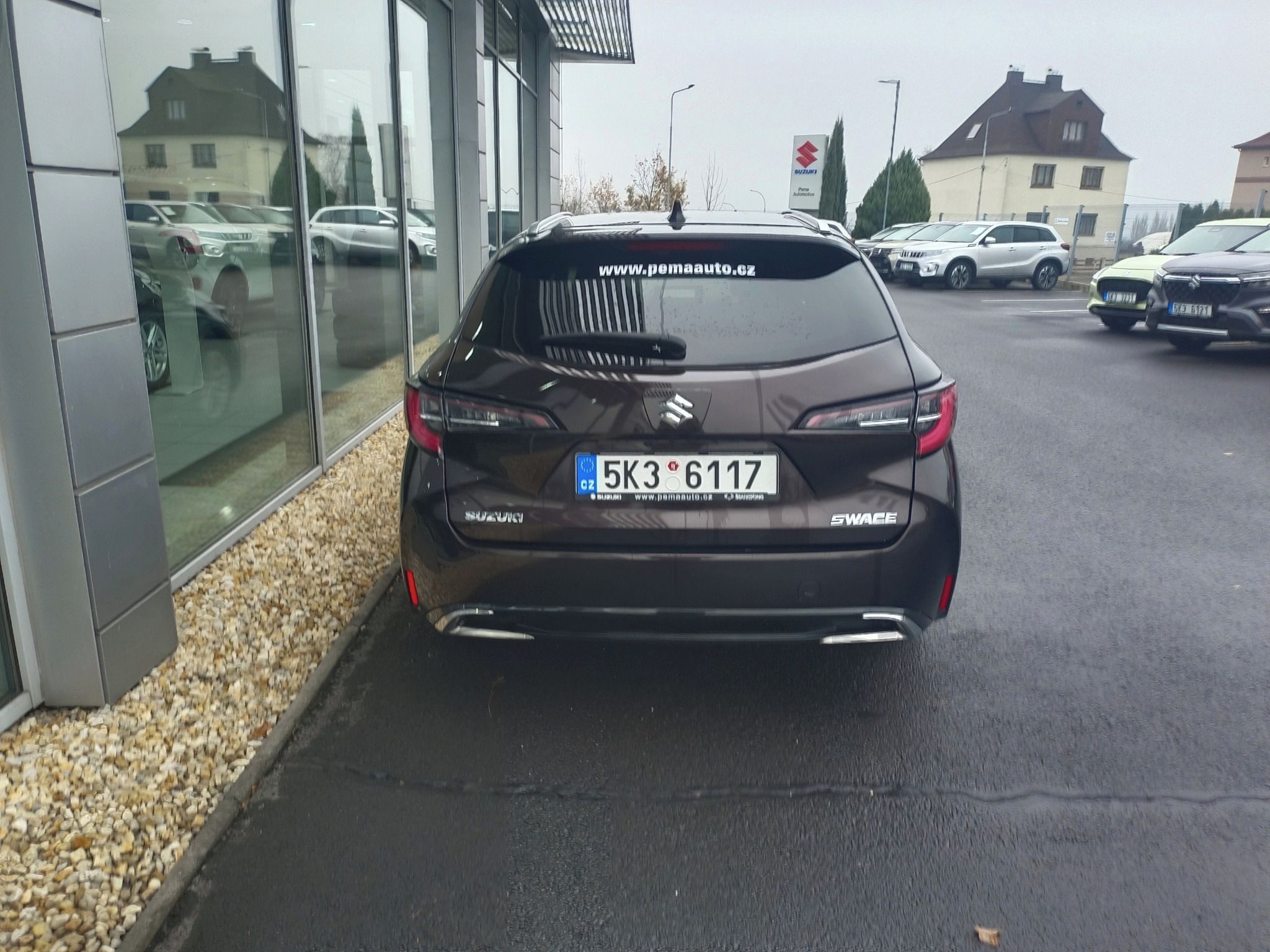 Suzuki Swace, 1,8 PREMIUM AT, 1.MAJ, ČR - fotka 6