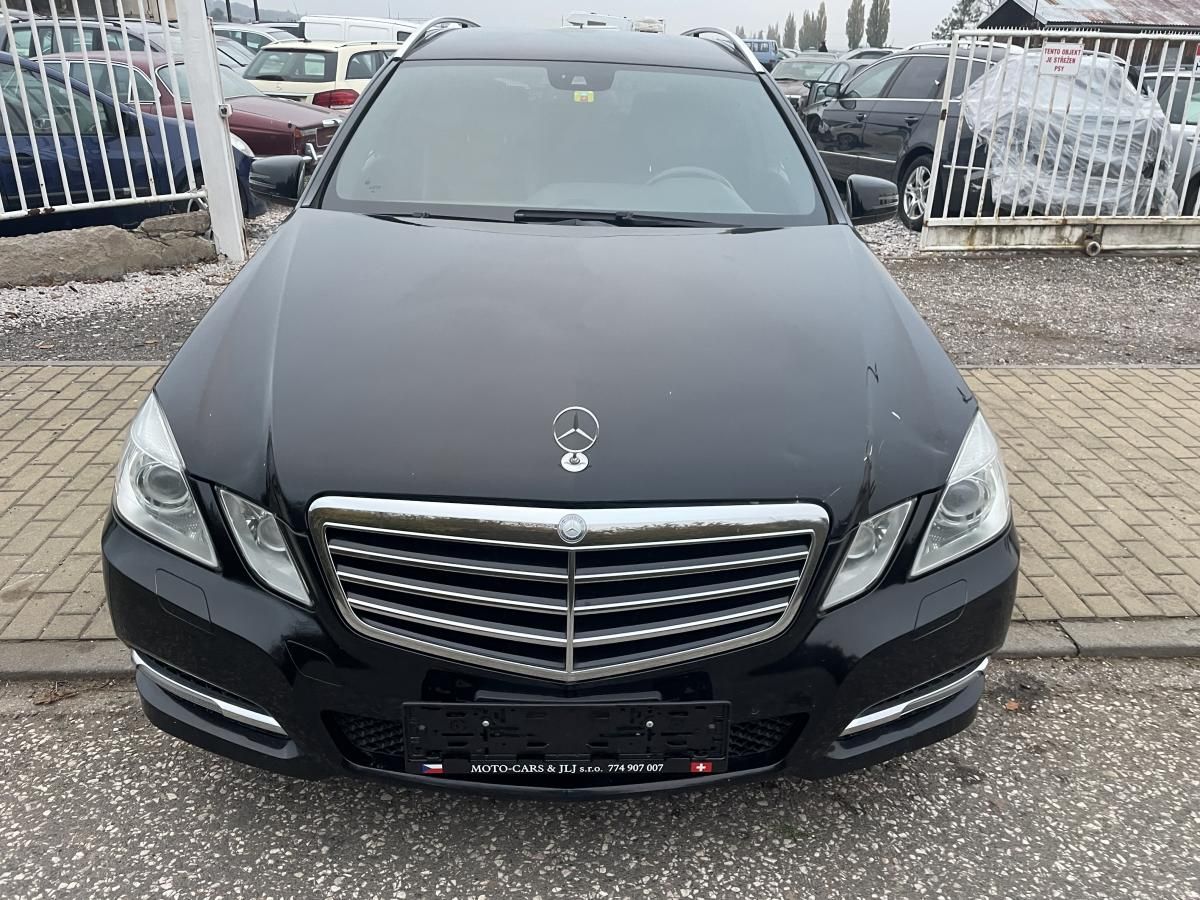 Mercedes-Benz Třídy E, 250cdi T 4M 150kw - fotka 5