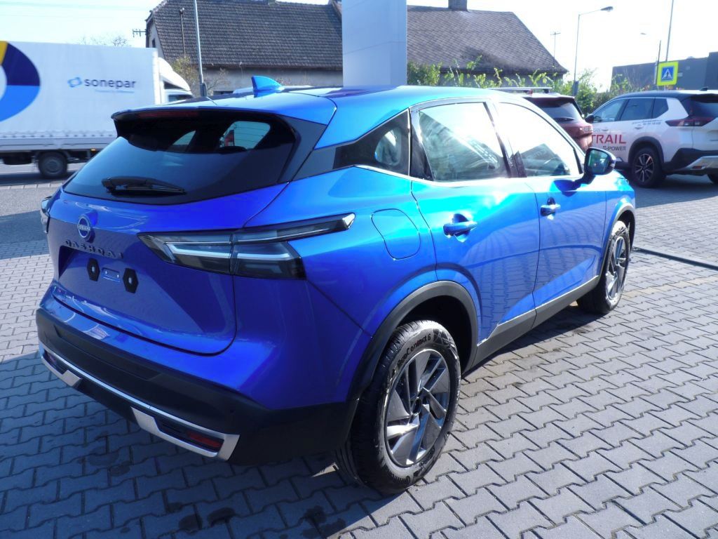 Nissan Qashqai, 1.3DIG-T 158PS Acenta AT Wintr - fotka 4