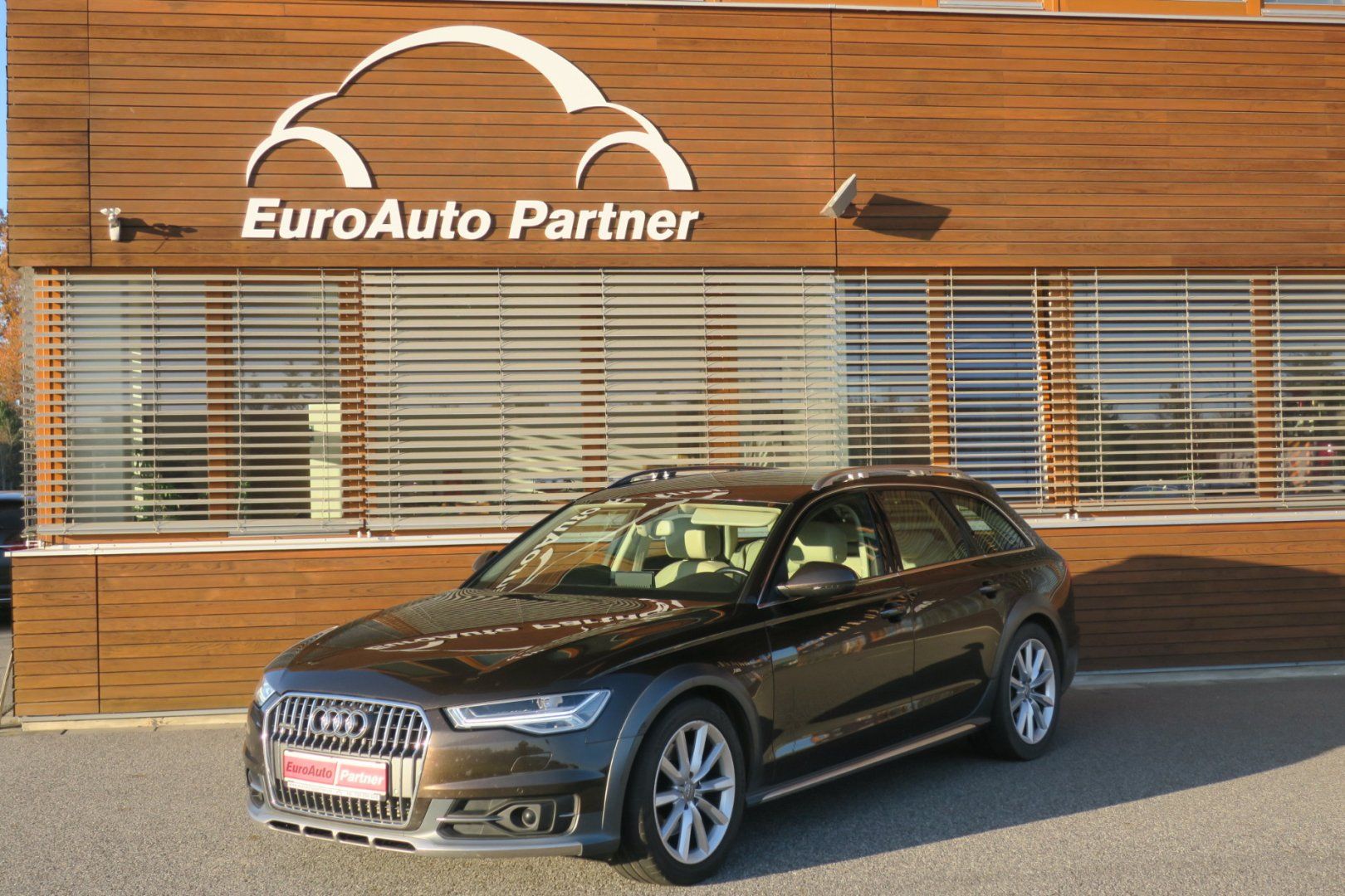 Audi A6 allroad, 3.0TDI 200kW Quat. Stronic ČR