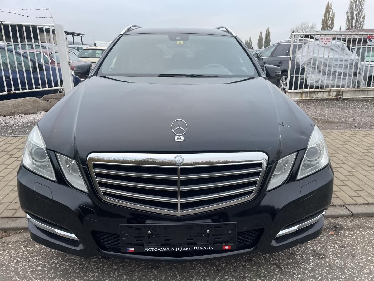 Mercedes-Benz Třídy E, 250cdi T 4M 150kw - fotka 4