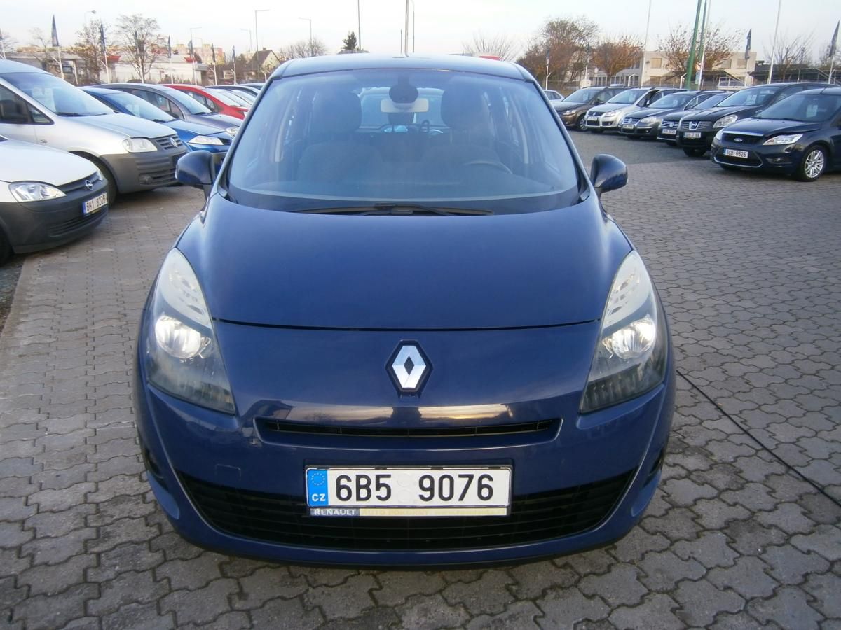 Renault Grand Scénic, 1.4TCe 1.maj.CZ,serviska - fotka 2