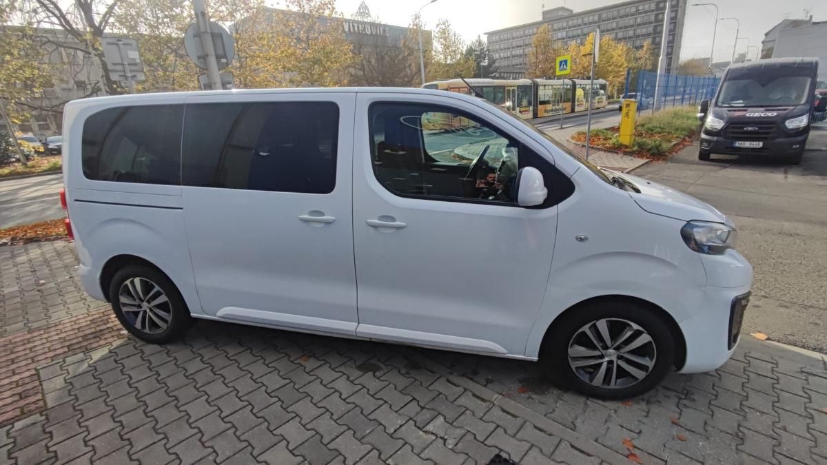 Peugeot Traveller, Traveller 1.6 85kW - fotka 4