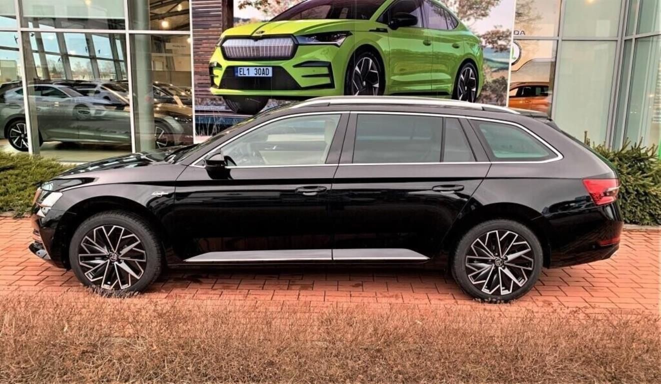 Škoda Superb, Combi L&K 2.0 TDI 147 kW - fotka 3