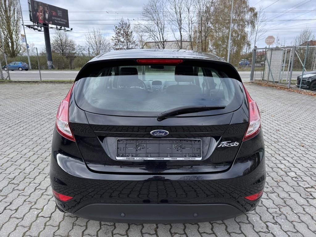 Ford Fiesta, 1.0i 59 kW klima, serviska - fotka 4