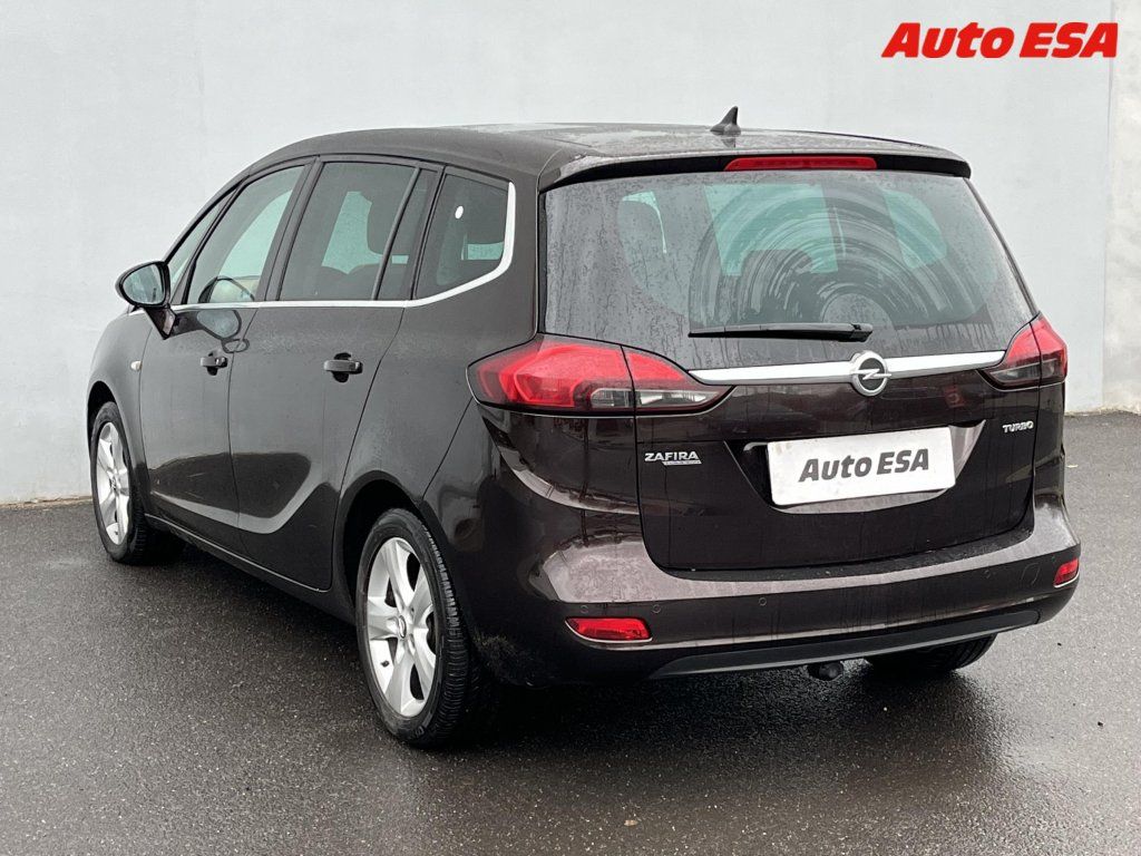 Opel Zafira, 1.4T,AT,navi,park.asist - fotka 4