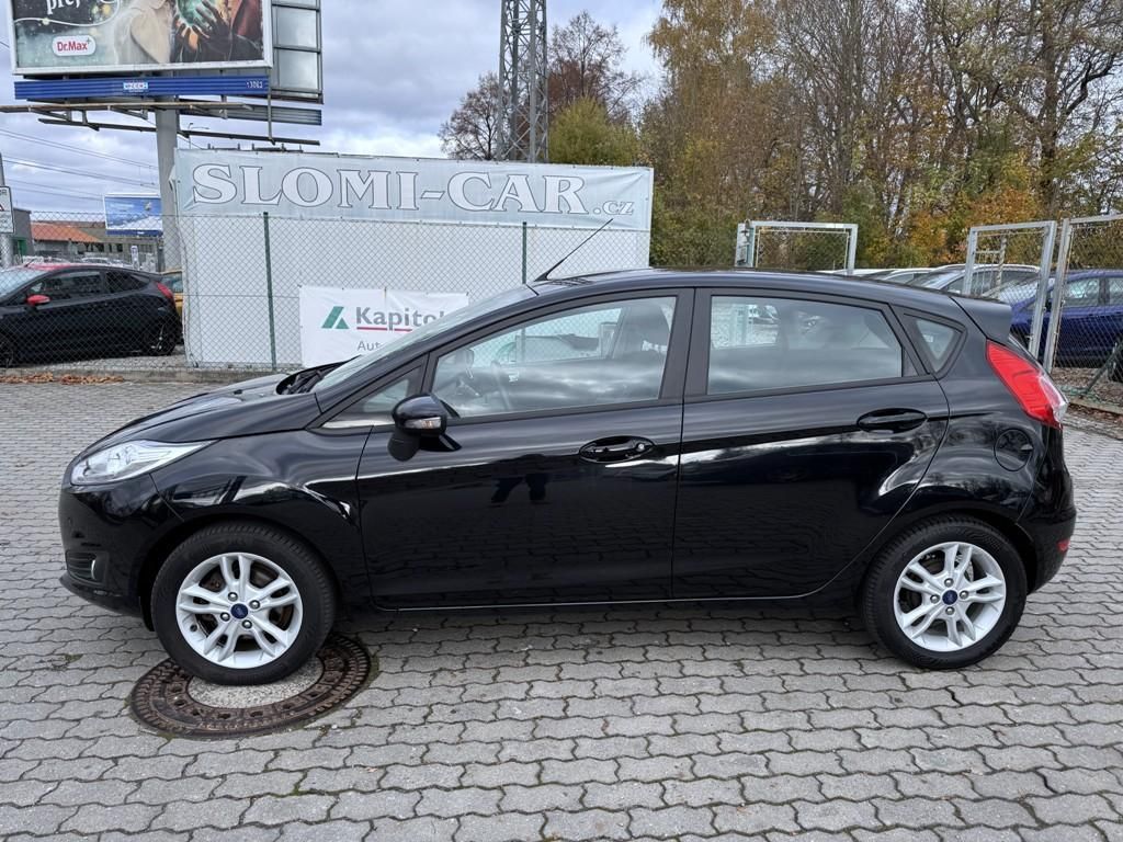 Ford Fiesta, 1.0i 59 kW klima, serviska - fotka 3
