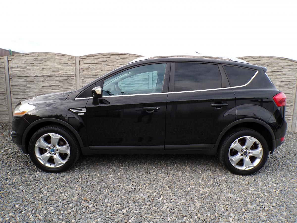 Ford Kuga, 2.0TDC-i 4x4 TITANIUM SERVIS!!