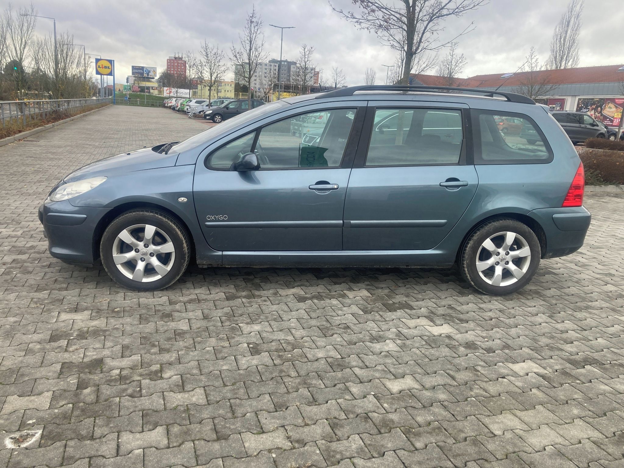 Peugeot 307, 1.6i 80kw alu dig.klima - fotka 3