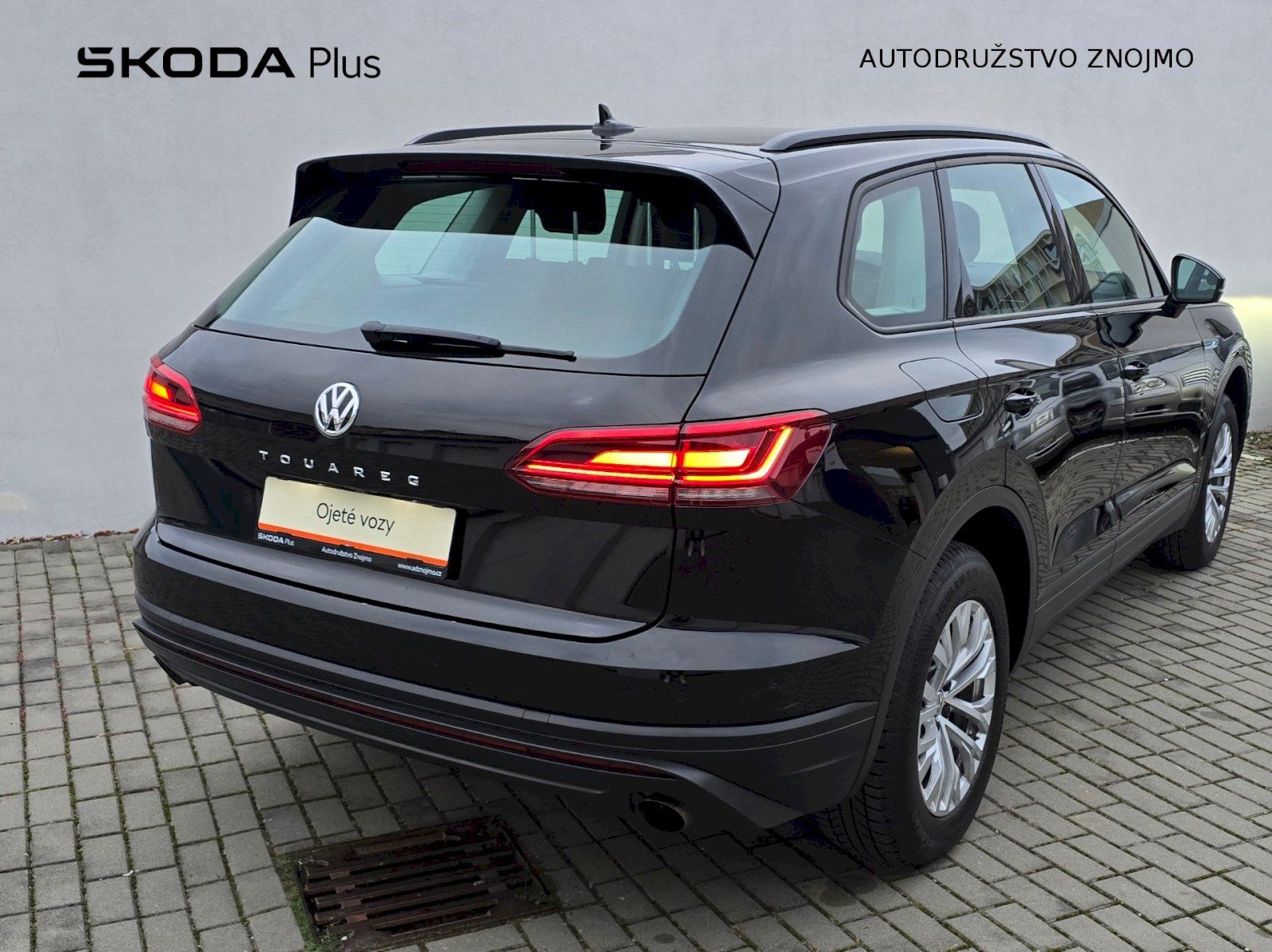 Volkswagen Touareg, 3,0TDI V6 170KW DSG 4MOTION - fotka 2