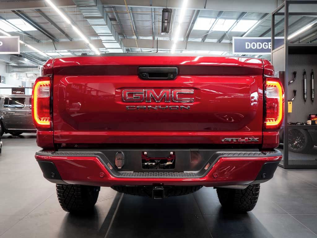 GMC Canyon, 2.7 AT4X 3"Lift 4WD Head-up - fotka 5