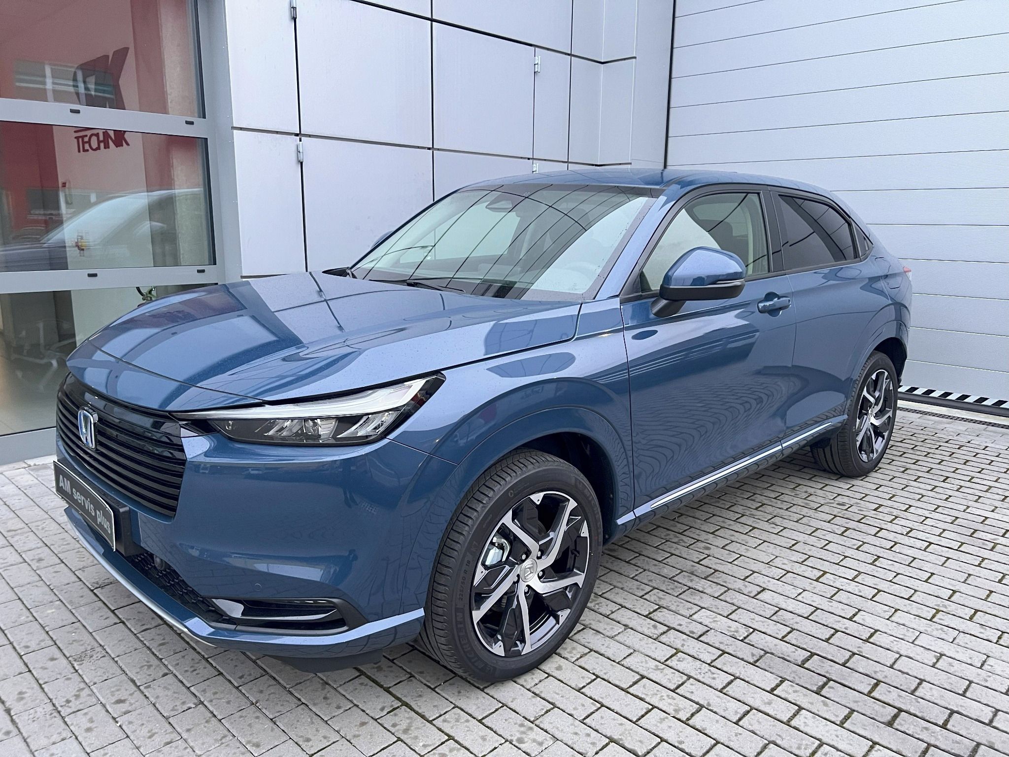 Honda HR-V, 1.5e:HEV Advance Plus - fotka 3