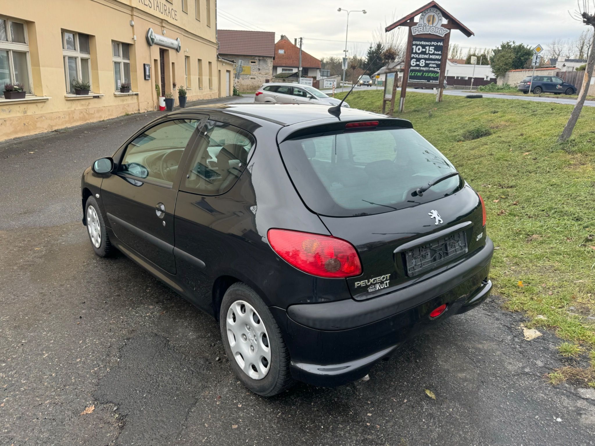 Peugeot 206, 1.4 16v 55kW.Klima.Rozvody - fotka 3