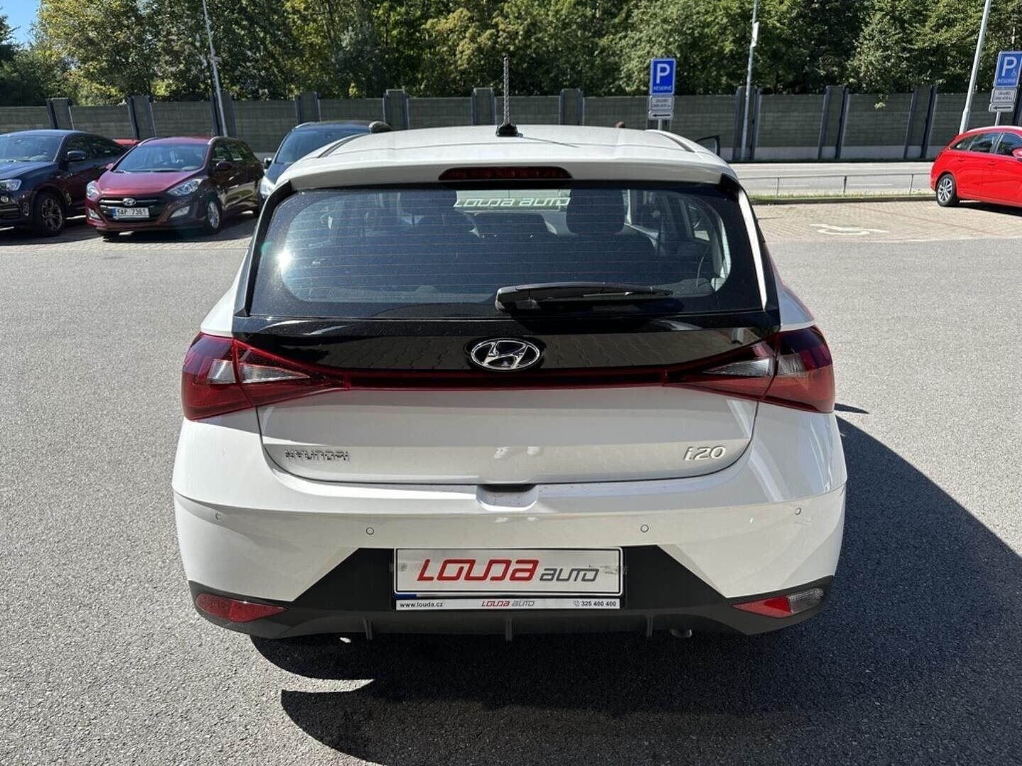 Hyundai i20, 5D MY22 Comfort DCT 1.0 T-GDI - fotka 6