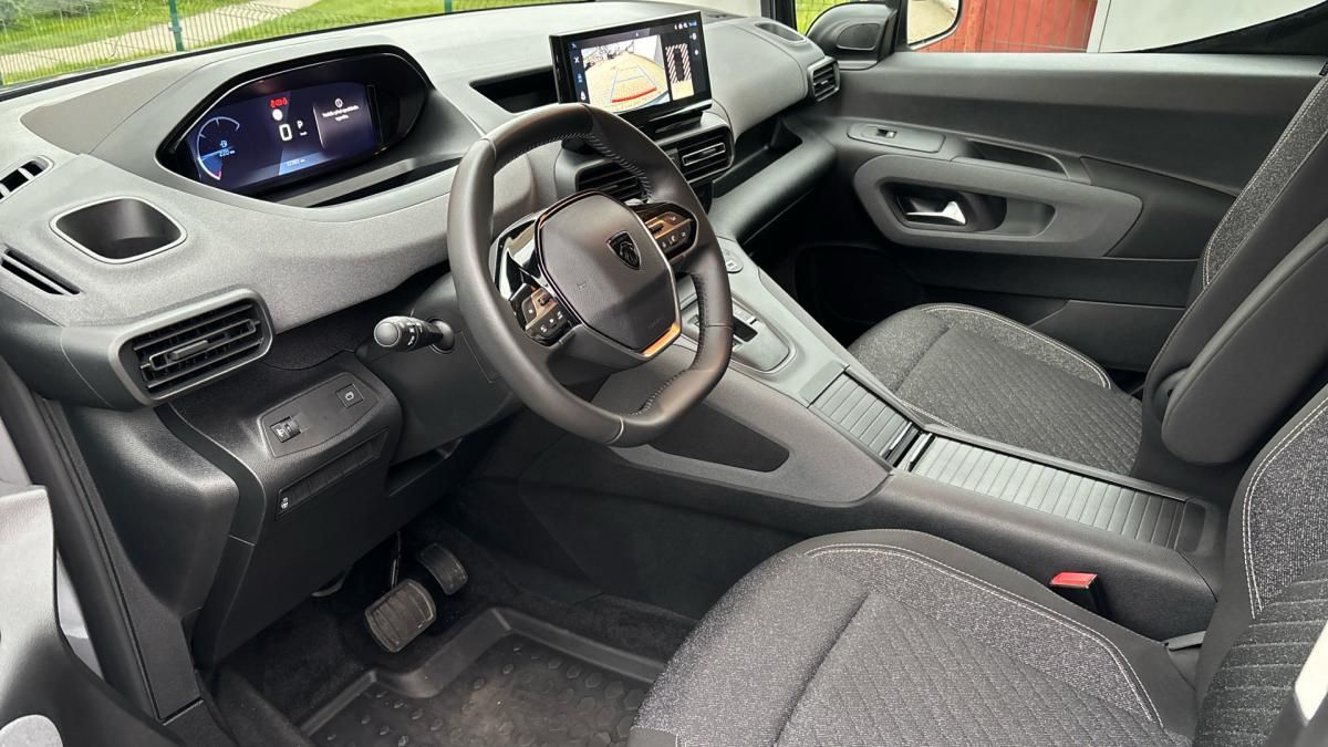 Peugeot Rifter, Allure 1.5 BlueHDi 130 EAT8 - fotka 6