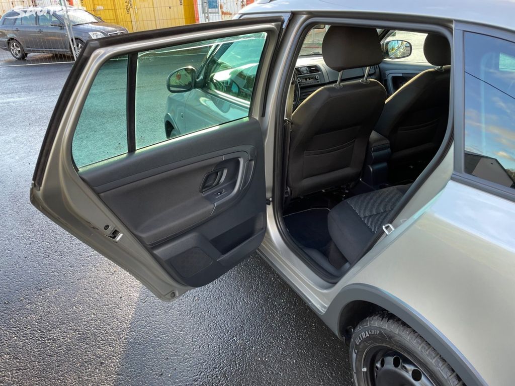 Škoda Fabia, 1,6 TDi 77kW, SCOUT, SERVISKA