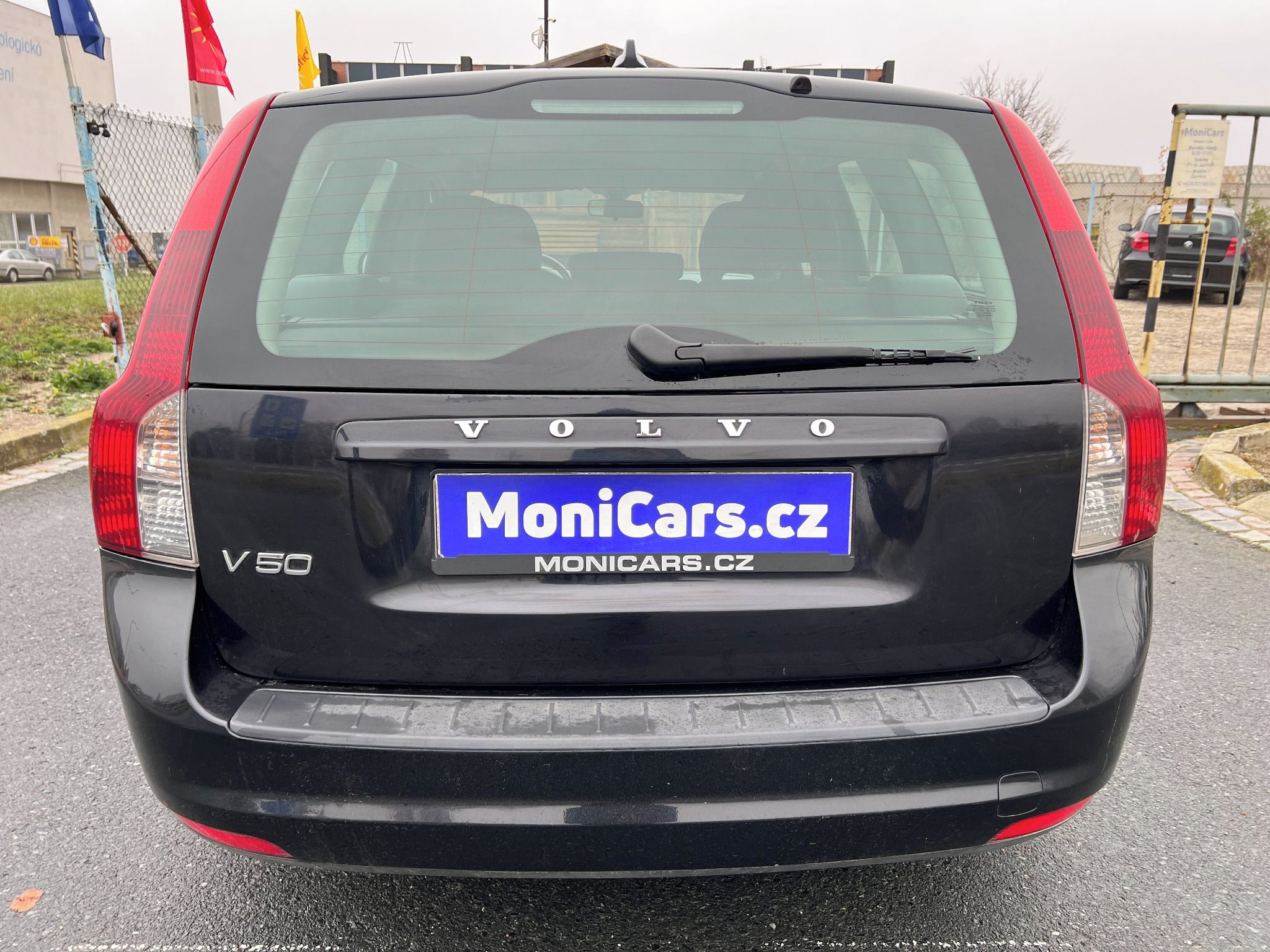 Volvo V50, 1.6 D 80kW - fotka 6