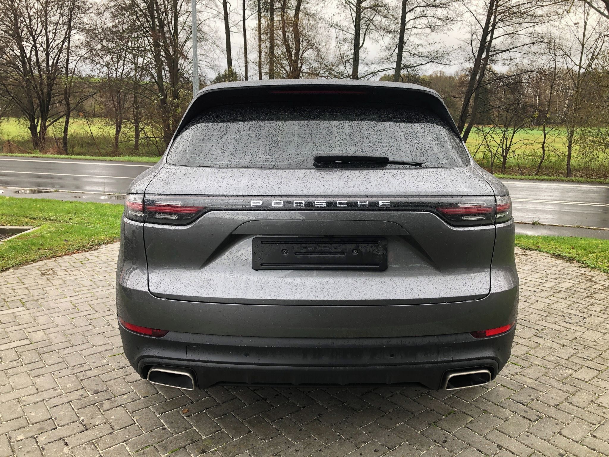 Porsche Cayenne, 3.0 250kW E-Hybrid Tiptronic S - fotka 5