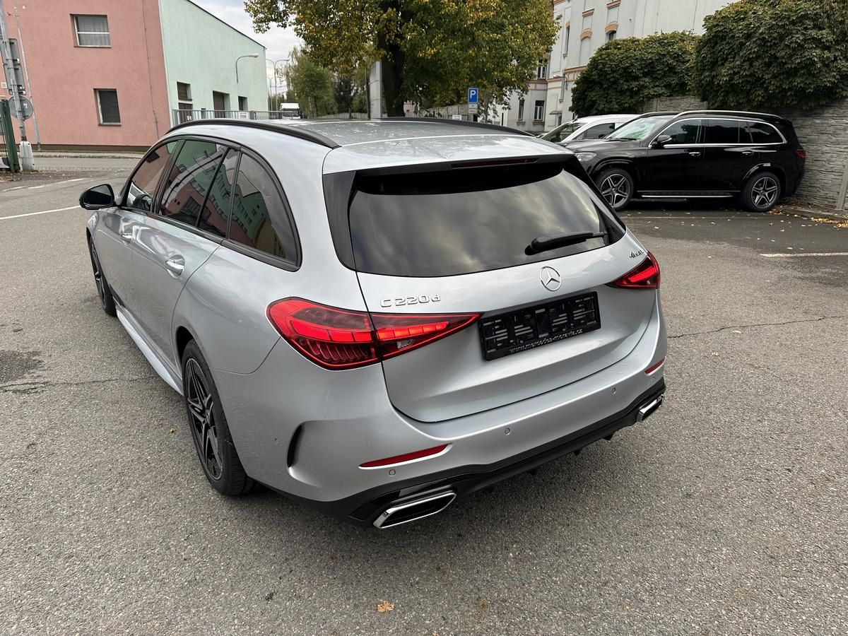 Mercedes-Benz Třídy C, C 220 d 4MATIC kombi - fotka 4