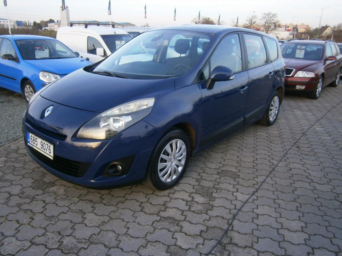Renault Grand Scénic, 1.4TCe 1.maj.CZ,serviska - fotka 3