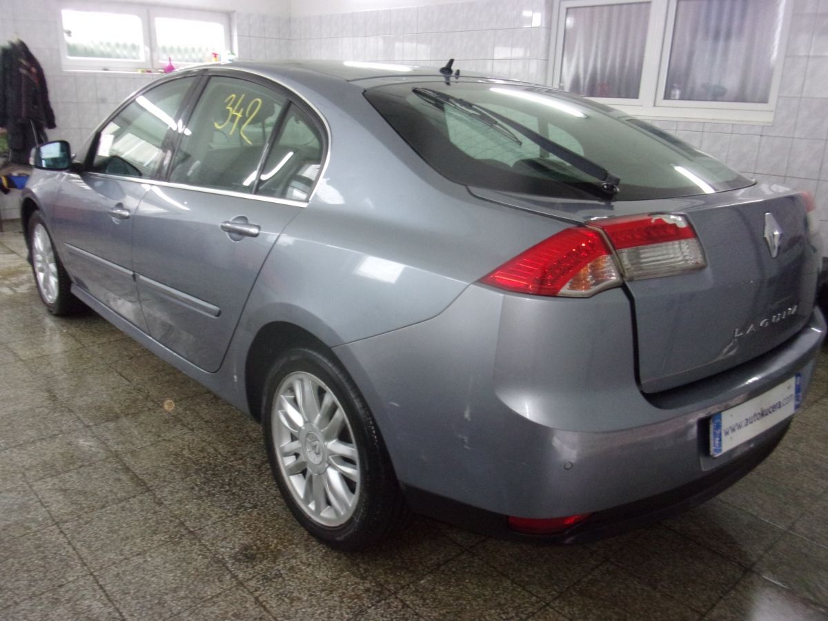 Renault Laguna, III 2.0 DCI 16V 150CV-KROUPY - fotka 4