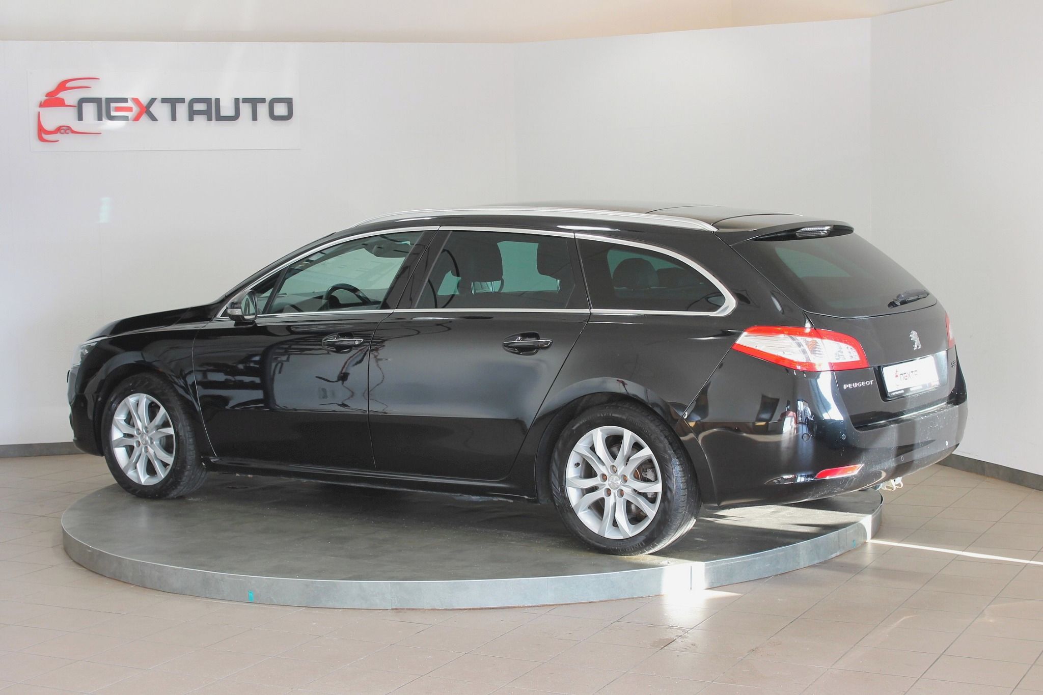 Peugeot 508, 2.0 HDI 110kW ALLURE TAŽNÉ - fotka 3