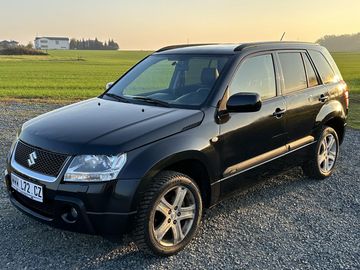 2,0 benzín 4x4 plně pojízdné