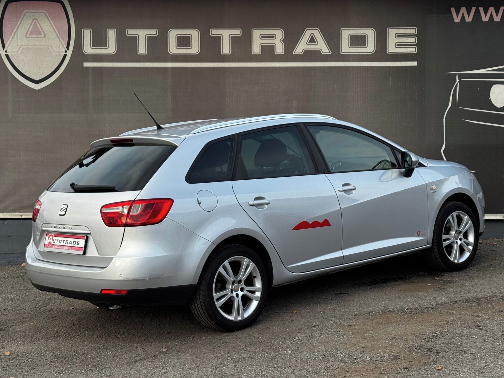 Seat Ibiza, 1.2TSi 77kW, DigiKLIMA, 2xKOLA - fotka 4
