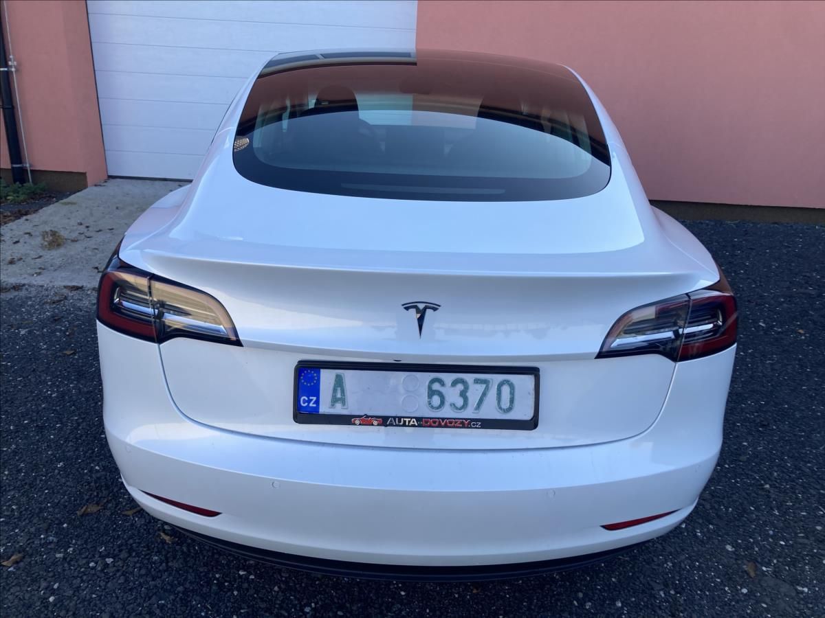 Tesla Model 3, Standard Range Plus 60KWH - fotka 5